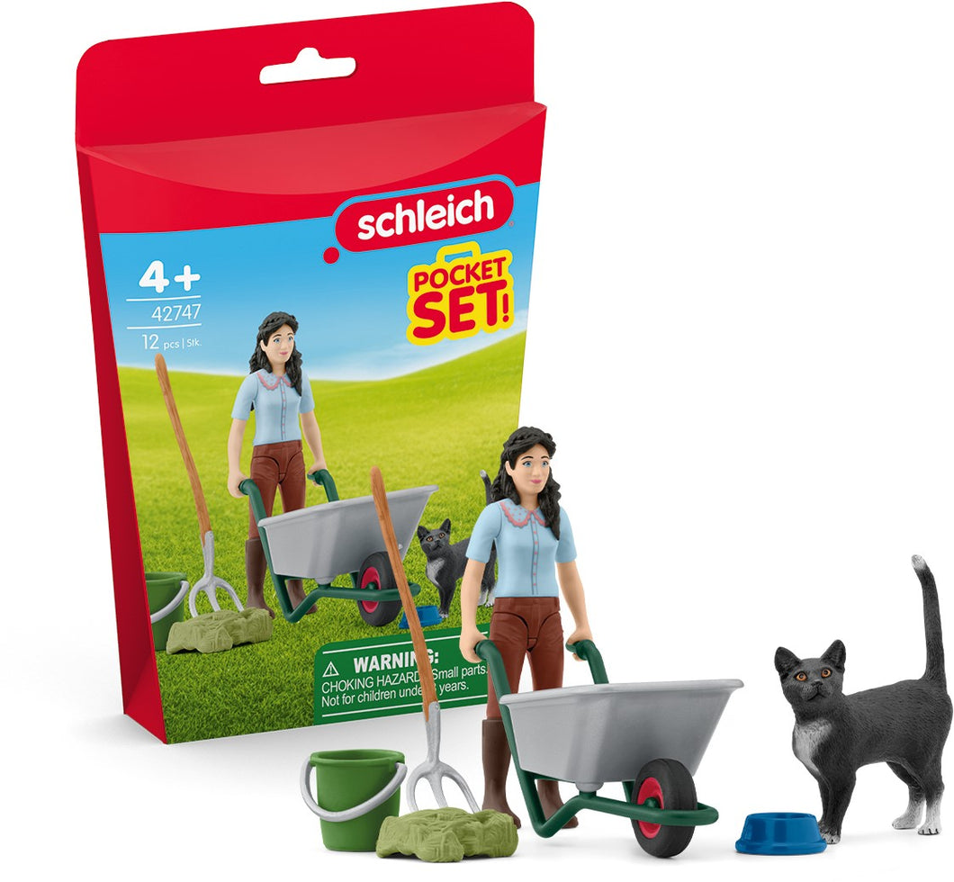 Schleich Horse Club Muck-Out And Care Set - 42747