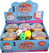 Afbeelding in Gallery-weergave laden, Squishy Bun Dumplings -  4 kleintjes in mandje
