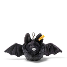 Afbeelding in Gallery-weergave laden, Steiff Boris Bat pendant - Boris vleermuis sleutelhanger
