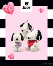 Afbeelding in Gallery-weergave laden, Steiff x Snoopy - Snoopy pendant tashanger 15 cm - 024726
