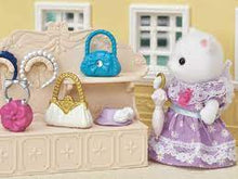 Afbeelding in Gallery-weergave laden, Sylvanian Families - Town Series Fashion Showcase Set - 6015
