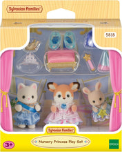 Afbeelding in Gallery-weergave laden, Sylvanian Families Nursery Princess play set - 5818
