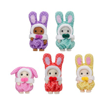 Afbeelding in Gallery-weergave laden, Sylvanian Families verrassingszakje Baby Konijntjes - 5924
