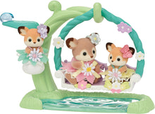 Afbeelding in Gallery-weergave laden, Sylvanian Families 5801 - Deer Babies floral swing set
