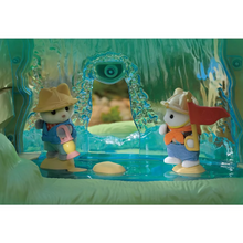 Afbeelding in Gallery-weergave laden, Sylvanian Families geheime bos waterval speelset - 5761
