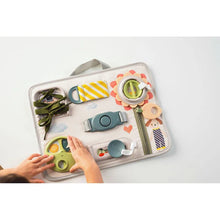 Afbeelding in Gallery-weergave laden, Taf Toys Snap 'n Learn Board - 13485
