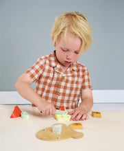 Afbeelding in Gallery-weergave laden, Tender Leaf Toys - Cheese chopping board, kaasplankje - TL8293
