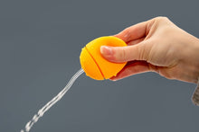 Afbeelding in Gallery-weergave laden, Tickit Silisoft Dierlijke Waterspuiters (Neutrale Kleuren) - Pk4
