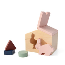 Afbeelding in Gallery-weergave laden, Trixie houten huisje Mrs. Rabbit
