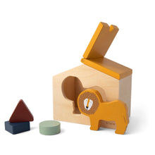 Afbeelding in Gallery-weergave laden, Trixie houten huisje Mr. Lion
