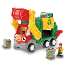 Afbeelding in Gallery-weergave laden, WOW Toys Flip &#39;n&#39; Tip Fred Recycling, vuilniswagen - 01018

