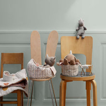 Afbeelding in Gallery-weergave laden, Adalind De Wachter 🩷 Maileg reiswieg, zandkleurig 11-3404-00
