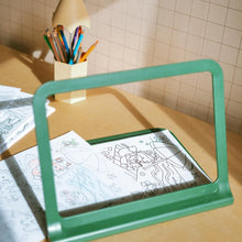 Afbeelding in Gallery-weergave laden, Kidywolf K-DRAW-PRO Verlicht A4-tekenbord vanaf 10 jaar - Cozy
