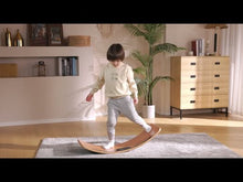 Video laden en afspelen in Gallery-weergave, Hape Toys Intelligent Balance Board - E1219
