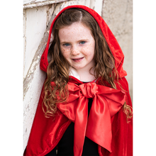 Afbeelding in Gallery-weergave laden, Great Pretenders verkleedcape Woodland Sprookjes Roodkapje cape, maat 4-6 jaar
