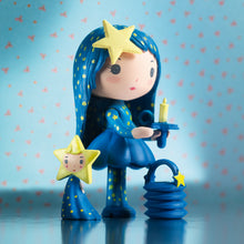 Afbeelding in Gallery-weergave laden, Djeco Tinyly figuur / poppetje 7,5 cm Luz &amp; Light - DJ06942
