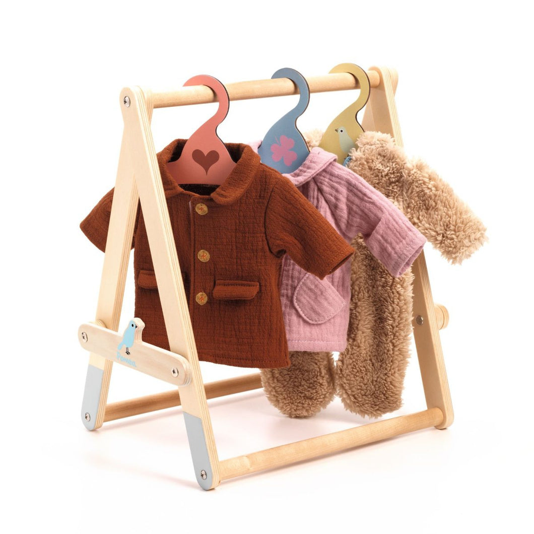 Djeco Pomea houten kledingrek voor poppenkledij - DJ07861
