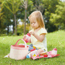 Afbeelding in Gallery-weergave laden, Hape Toddler picnic basket - picknickmand
