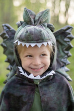 Afbeelding in Gallery-weergave laden, Great Pretenders dinosaurus cape - Grandasaurus Diliphosaurus cape met klauwen, maat 4-6 jaar - 56895
