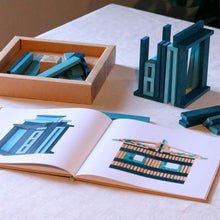Afbeelding in Gallery-weergave laden, Kapla boek en kleuren 40 plankjes - Lichtblauw en donkerblauw
