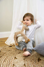 Afbeelding in Gallery-weergave laden, Lassig Lela knuffel hertje 25 cm - groot model
