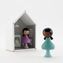 Afbeelding in Gallery-weergave laden, Clicques Girls,houten magnetische meisjes popjes - Lola &amp; Nuri
