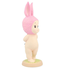 Afbeelding in Gallery-weergave laden, Sonny Angel Master Clover Rabbit - Super limited edition!
